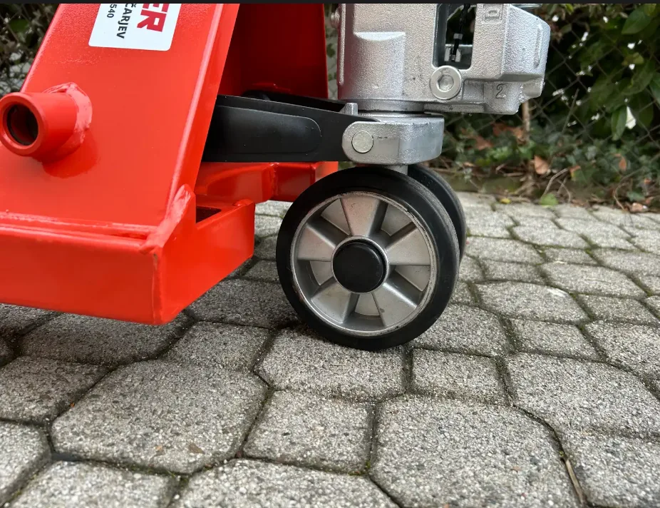 TOPLIFTER ROČNI PALETNI VILIČAR STANDARD 2500 kg GUMA - slika 6